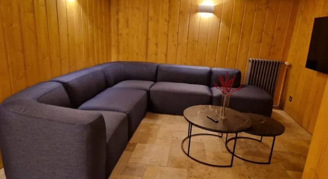 Chalet Scierie - Luxury Chalet With hot tub, Забронировать Шале Виллы Овернь-Рона-Альпы, Вилла