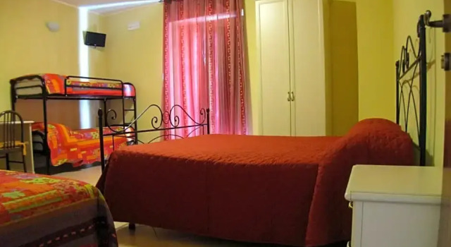 B&B Il Vecchio Portale, Prenota Bed & breakfast Laino Borgo Pollino