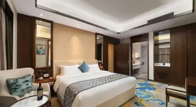 Люкс Business Horun Hotel (Sports Center Branch)