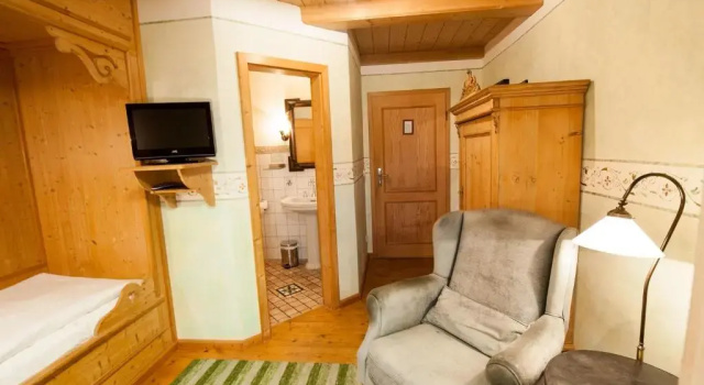 Одноместный номер Standard с балконом Landhaus Benediktenhof