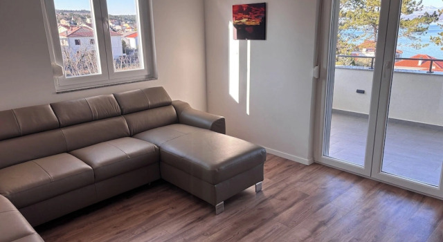 Apartment Karmen, Prenota Appartamento Šilo 