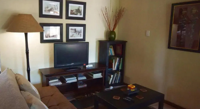 Kruger River Holiday Home, Book Apartment Marloth Park Barberton