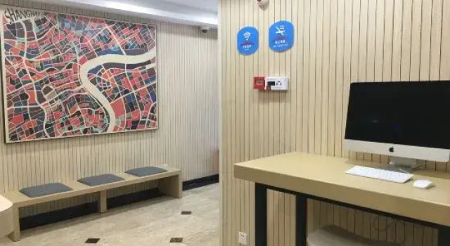 HanTing Hotel (Shanghai Pedestrian Street Fujian Middle Road), Забронировать Отель Отели Шанхая с парковкой, рядом с Музей Шанхая, Парковка