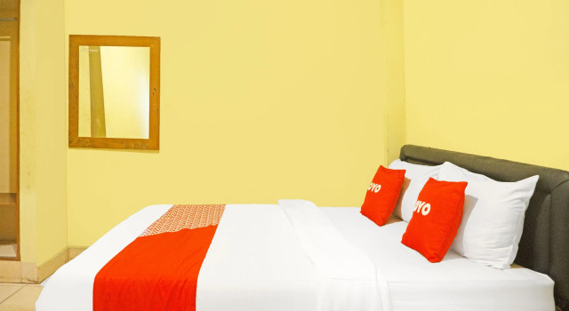 Двухместный номер Standard Hotel O Bandar Lampung Near Teropong Kota Bukit Cindy Formerly Divka Residence