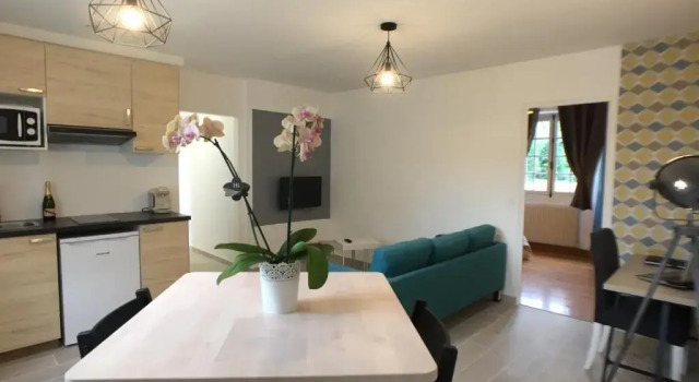 Апартаменты c 1 комнатой Domaine des Trois chateaux
