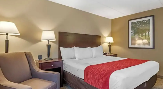 Standard Doppel Zimmer mit Balkon Comfort Inn