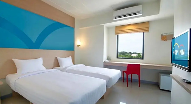 Двухместный номер Standard с балконом и с красивым видом из окна HOP INN Krabi Building A