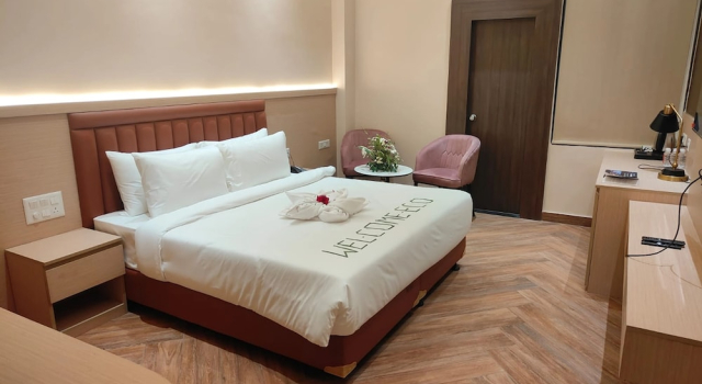 Номер Deluxe Eco Satva Ayodhya - Kitchen With No-Onion No-Garlic