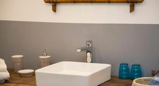 Номер Standard Le clos des abeilles