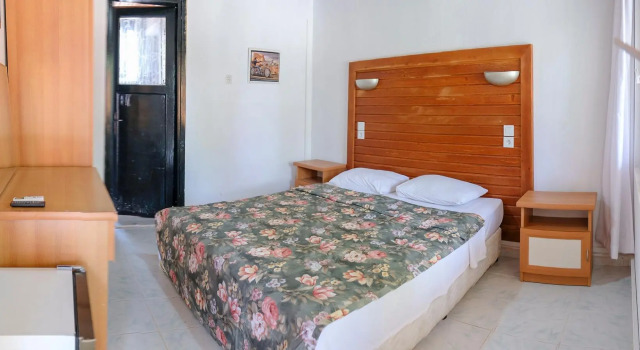 Naz Beach Bungalow, Rezerwuj Hotel Kizilot Side Coast