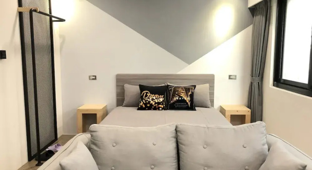 Burrhus B&B