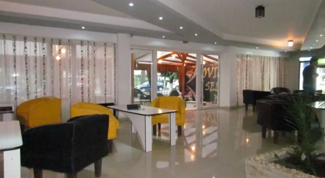 Hotel Ovicris Selena