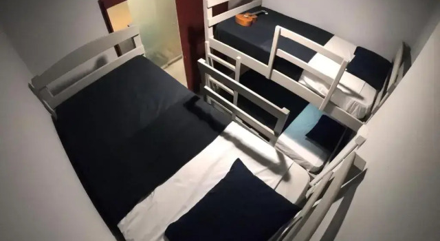 Кровать в общем номере Hostel Auikyani