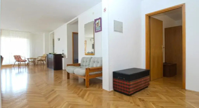 Apartment 1624