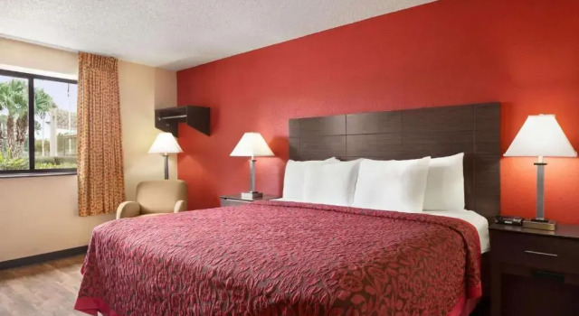 Двухместный номер Second Floor Days Inn by Wyndham Orange Park/Jacksonville