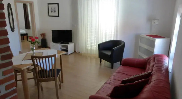 Апартаменты c 1 комнатой с видом на море Apartments Toni, Borik