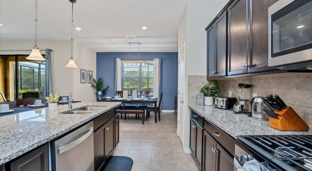 Коттедж с 5 комнатами Spacious, Perfect Home for Orlando Getaway, Large Pool and Gameroom! #5st441