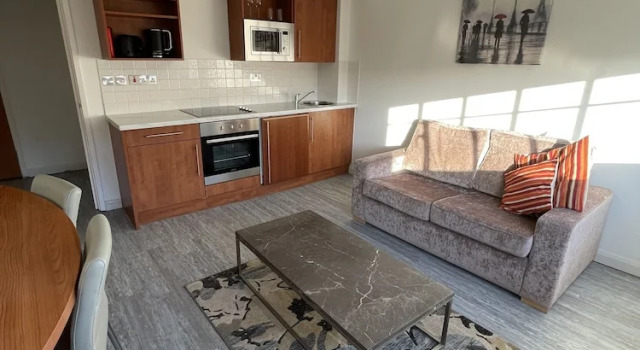 Апартаменты c 1 комнатой Roland House