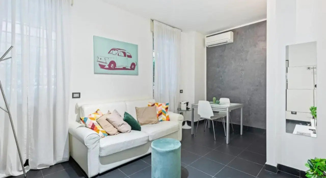 Brilliant flat in Pta Venezia by Easylife, Забронировать Отель Милан Ломбардия, рядом с Порта Венеция