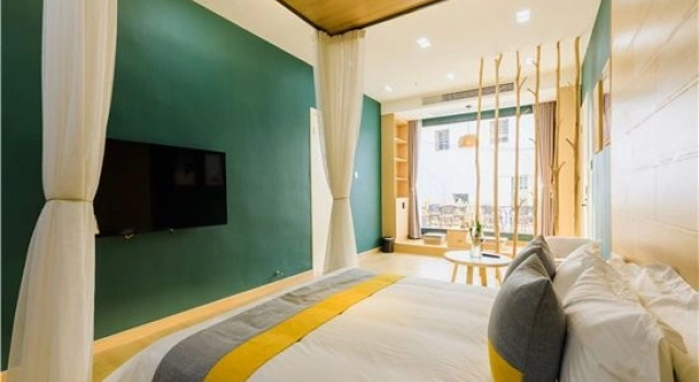 Люкс Premier с видом на сад Liyang Lingzhu Homestay