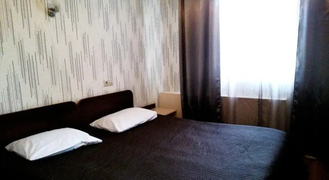 Best Fortuna, Rezervovat Hotel Hotely v Otradnoye s parkováním, Parkování