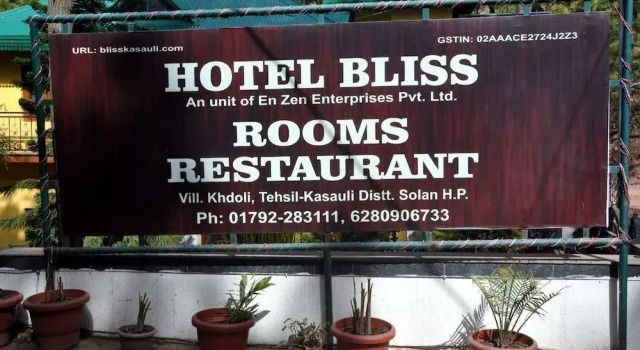 Hotel Bliss
