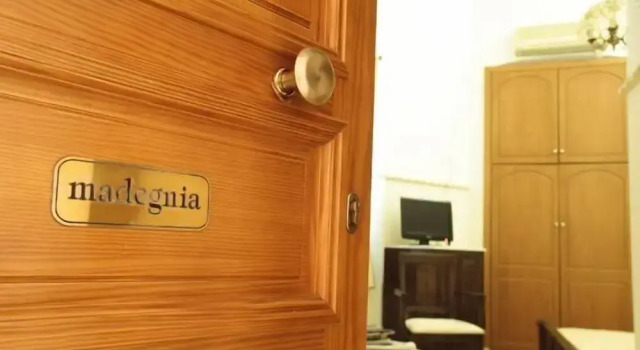 Monte Kristo Hotel