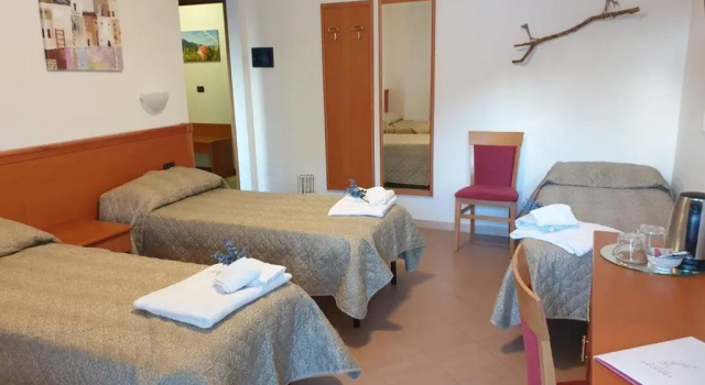 Casa Vacanze Orchidea, Réserver Hôtel Hôtels à Pignerol avec parking, Parking