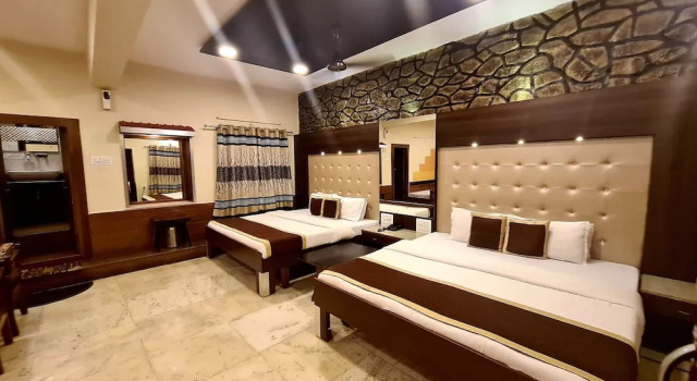 Люкс Premier EMINENCE - PALM RESIDENCY