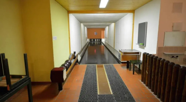 Ferienwohnungen Chesa Clois 24 Studios, Book Hotel Hotels in Grisons with Parking, Parking