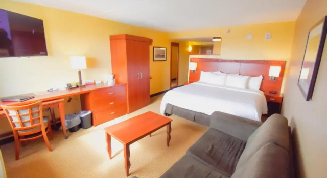Номер Standard Canad Inns Destination Center Grand Forks