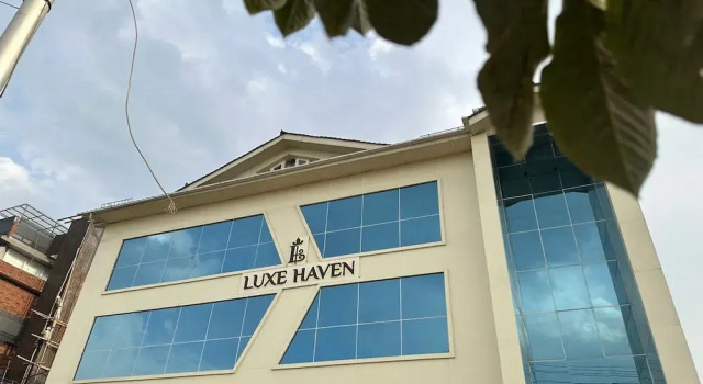 Luxe Haven Residency