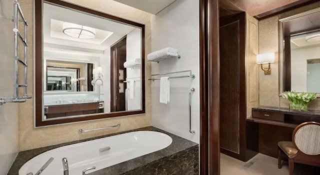Двухместный номер Premier Отель China World Summit Wing, Beijing, A Shangri-La