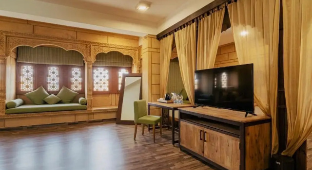Люкс Royal Hotel Grand Khalifa