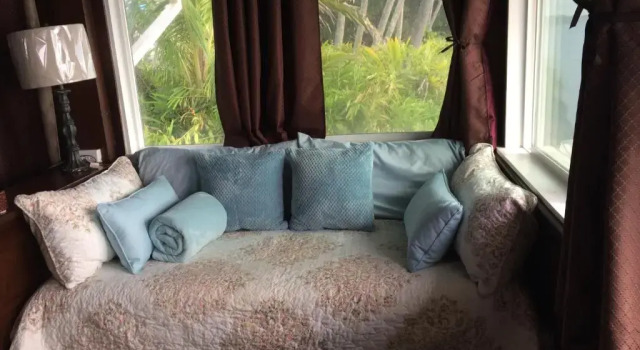 Люкс Hilo Bay Oceanfront Bed and Breakfast