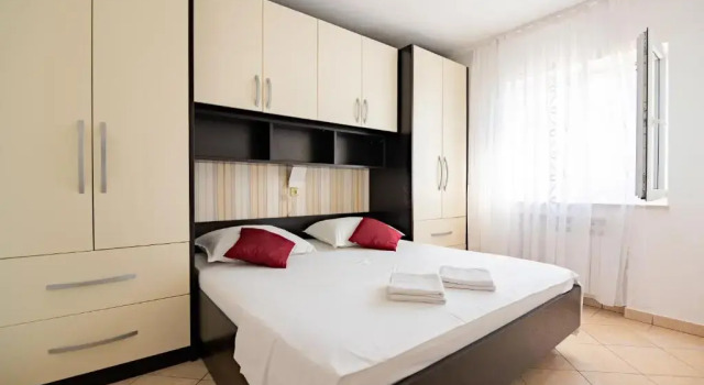 Apartments Matić, Rezerwuj Apartament Kanica Split-Dalmatia County
