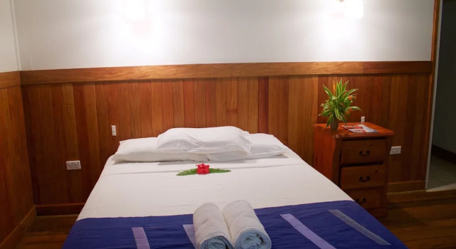 Бунгало с балконом Driftwood Resort