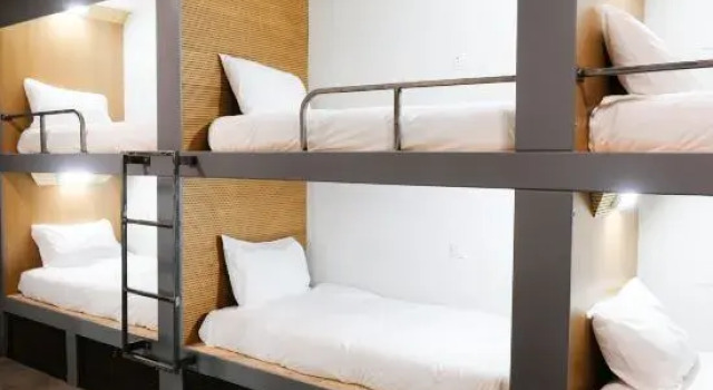 Женская капсула Cwtsh Hostel Central Swansea, Social & Modern, Near Train Station
