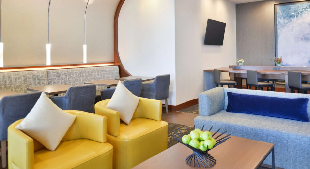 Hyatt Place Garden City, Book Hotel East Garden City United States of America