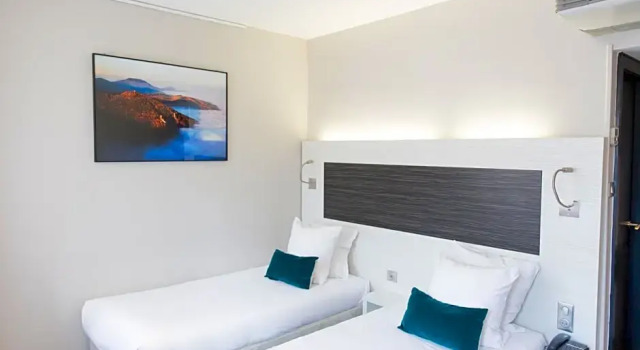 Номер Standard Hôtel Couvent du Franciscain Centre ville