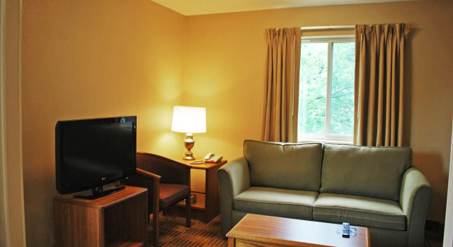 Welcome Suites Hazelwood Extended Stay Hotel, Prenota Hotel Hotel a Hazelwood con piscina, Piscina