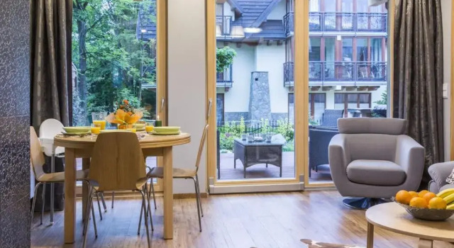 Harnasiowa Izba SPA - Apartamenty Pod Giewontem, Забронировать Курортный отель Курортные отели Закопане, рядом с Большой трамплин, Курортный отель