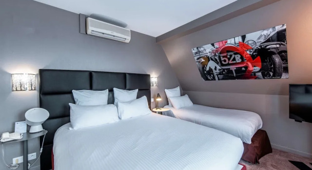 Номер Deluxe Best Western Plus Au cheval Blanc à Mulhouse
