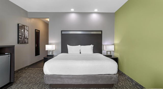 Двухместный номер Standard Best Western Plus Bay City Inn & Suites