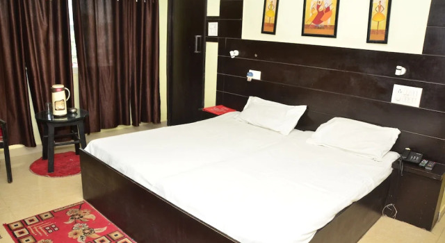 Номер Standard Hotel Shivay Palace