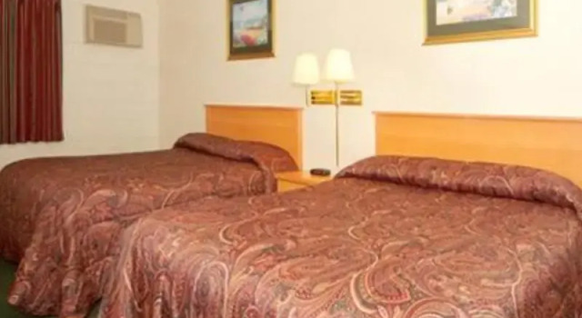 Номер Standard High Desert Inn
