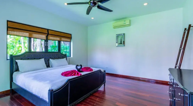 5 BR Pool Villa In Great Location - CV5