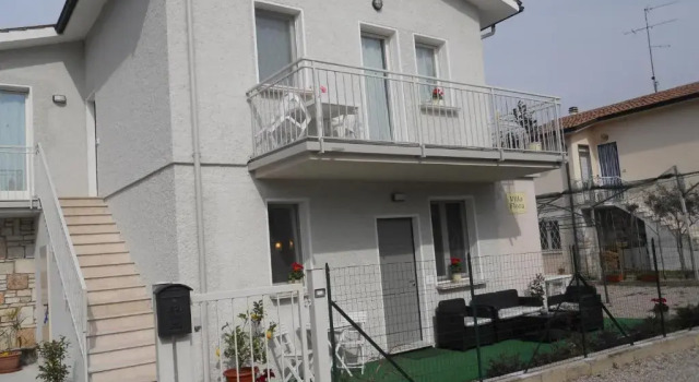 B&B Villa Flora, Prenota Bed & breakfast Hotel a Veneto con parcheggio, Parcheggio