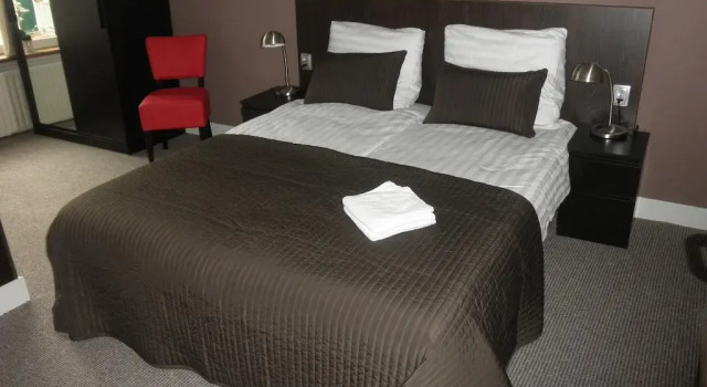 Hotel Orion, Забронировать Отель Отели Роттердама с парковкой, рядом с Museum Rotterdam '40 -'45 NOW, Парковка