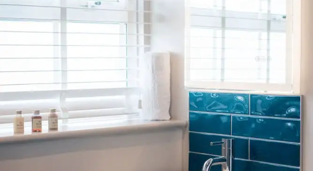 Четырёхместный номер Deluxe с частичным видом на море The Seaview, East Preston